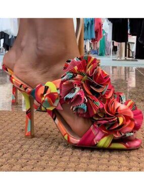 Gianni Bini Hardaway Printed Ruffle Slide Heel Sandal 5.5 6 6.5 Multi Floral NEW